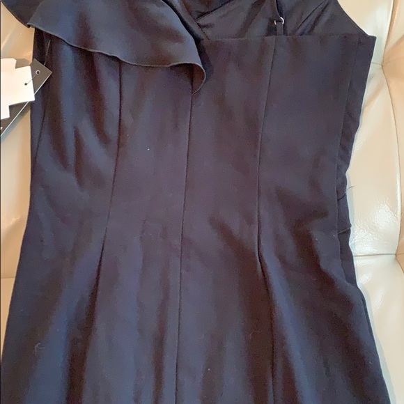 One Shoulder body con dress - Picture 10 of 12